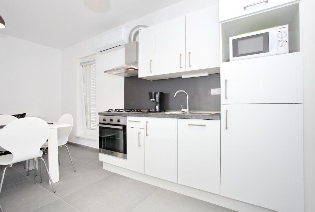 Apartments Vila Moli بيبينيا الغرفة الصورة