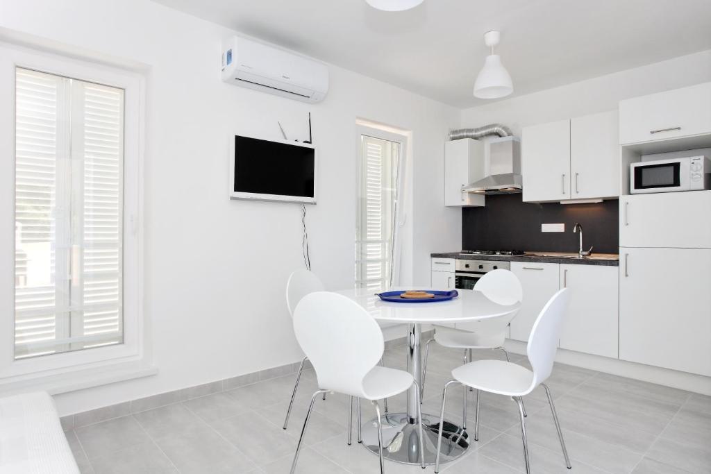 Apartments Vila Moli بيبينيا الغرفة الصورة
