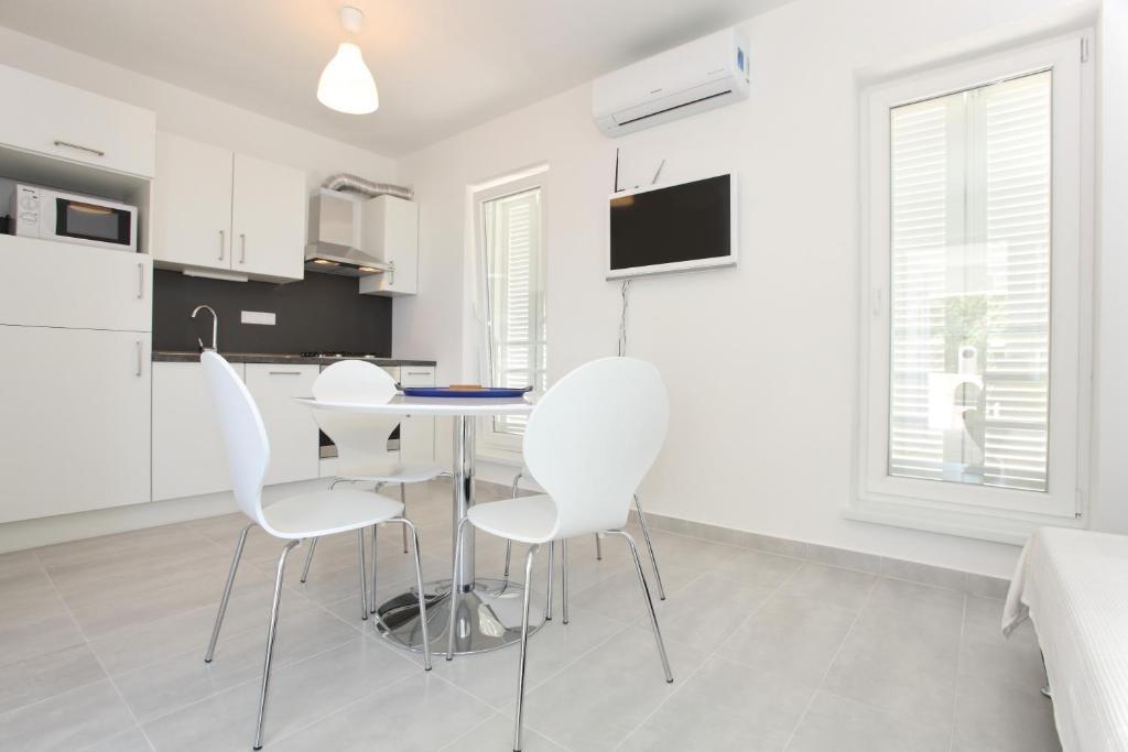 Apartments Vila Moli بيبينيا الغرفة الصورة