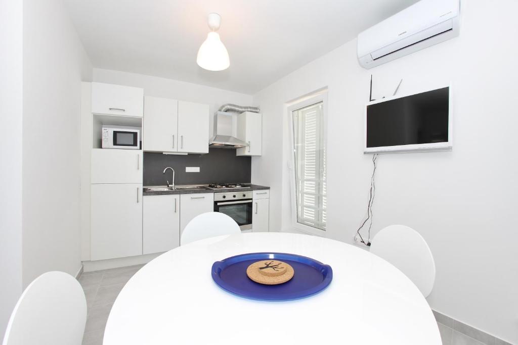 Apartments Vila Moli بيبينيا الغرفة الصورة