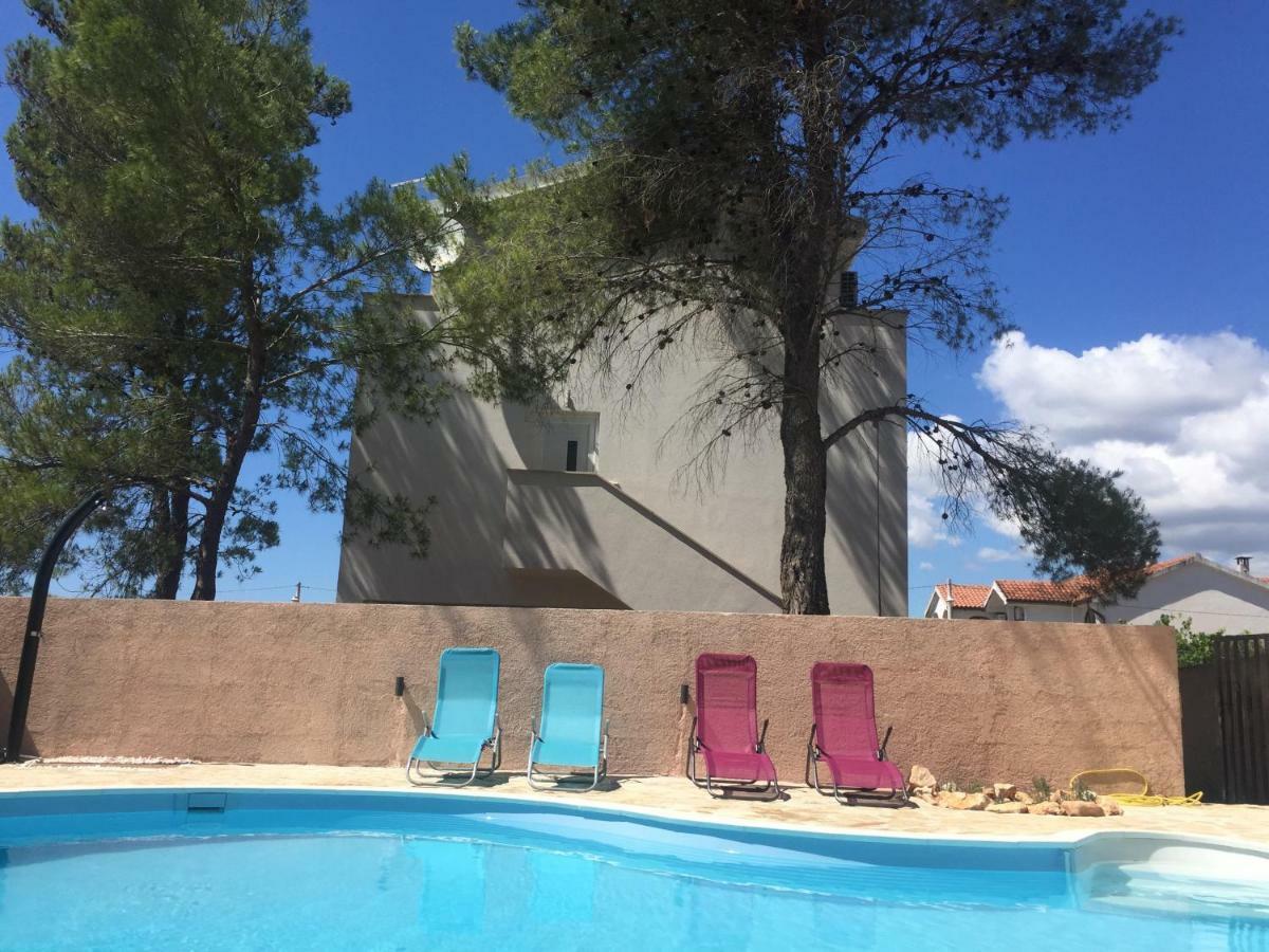 Apartments Vila Moli بيبينيا المظهر الخارجي الصورة