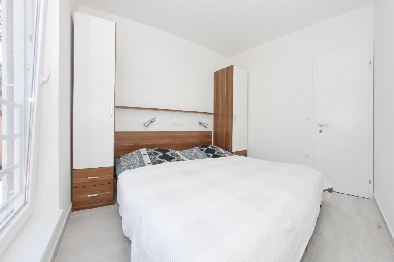 Apartments Vila Moli بيبينيا الغرفة الصورة